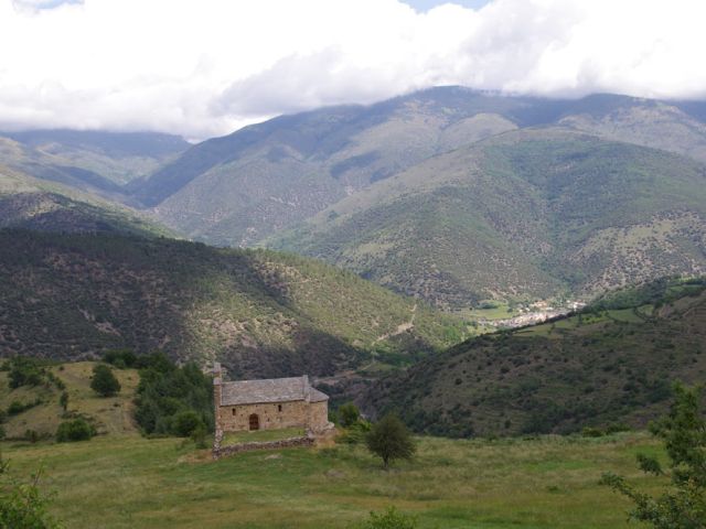 La chapelle. Si vous ne connaissez pas, allez respirer la poésie de cet endroit, si vous pouvez en avoir l'occasion.