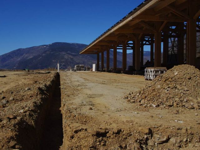 Terrassement et plateforme pour l'aire d'arrivée des vaches